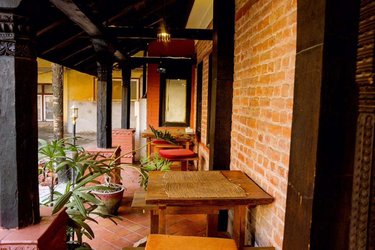 Hotel Ganesh Himal Katmandú Exterior foto